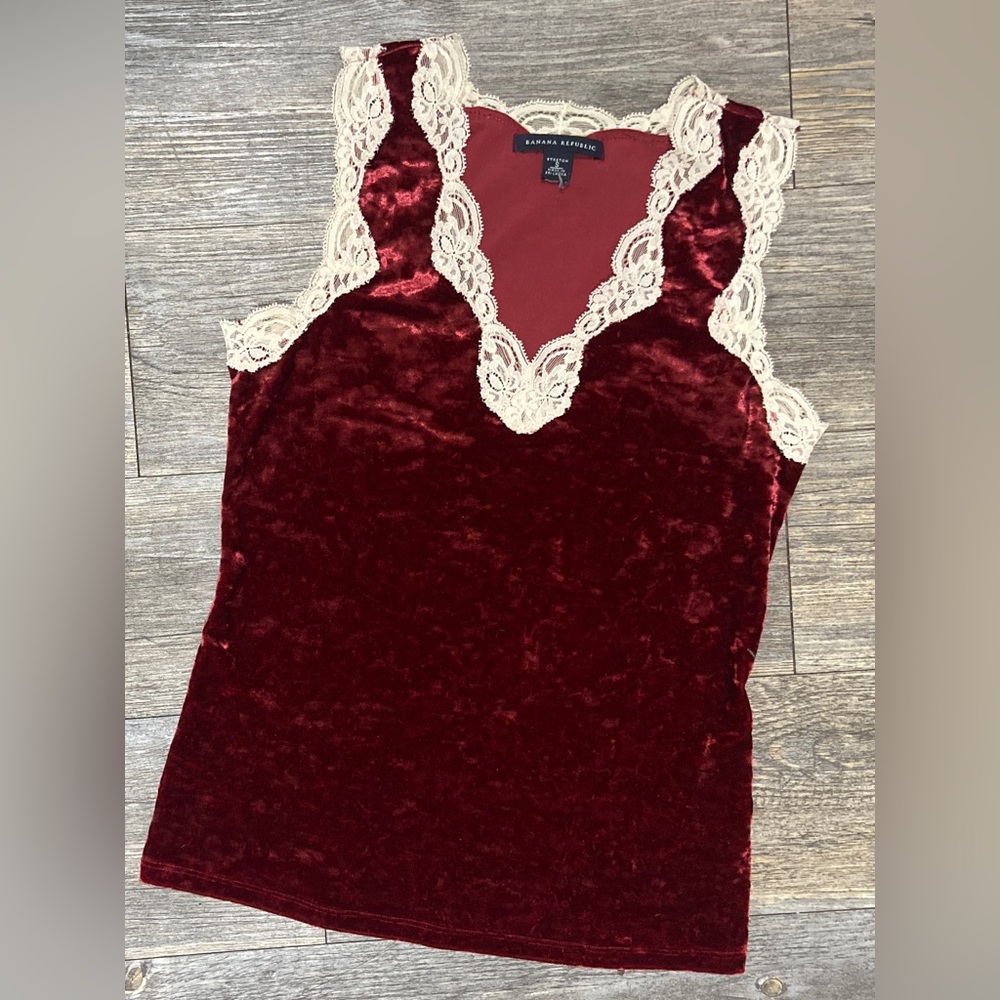 Y2K Velvet Lace Trim Banana Republic Small Red Burgundy Cream Layering Tank Top